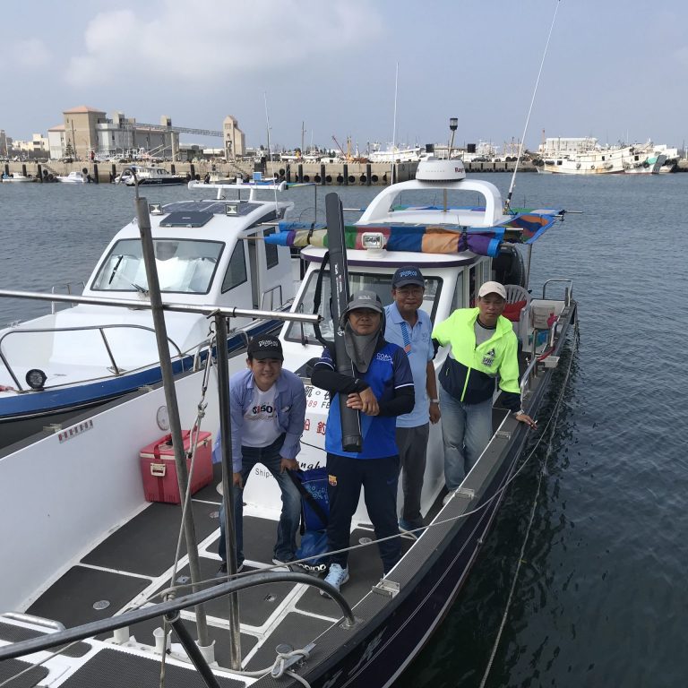 澎湖卡膜脈海釣船唯登釣具